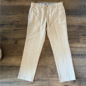 Haggar Tan Chinos Classic Straight Leg
